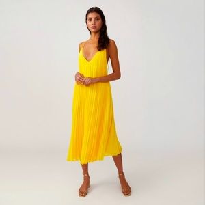 Fame and partners yellow pleated trapeze dress